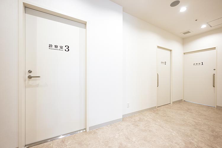 診察室外観